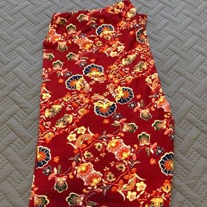 NWOT TC LuLaRoe Leggings